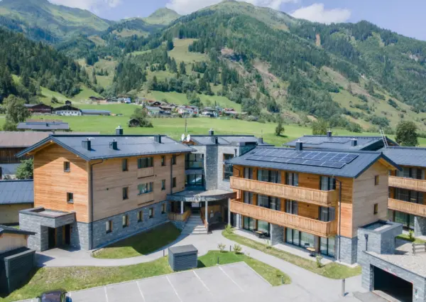 Alpinegold Residenz · zomerbeeld
