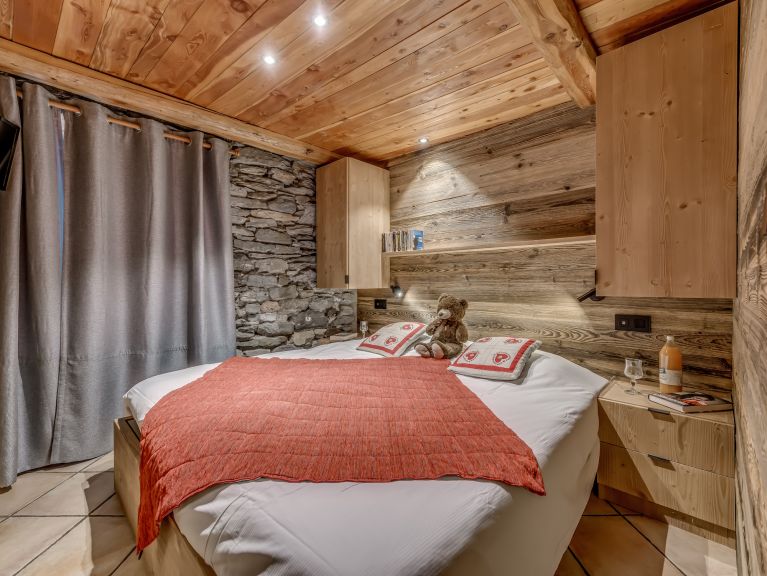 Slaapkamer met tweepersoonsbed