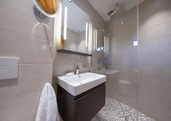 Jagdhausspitze · badkamer